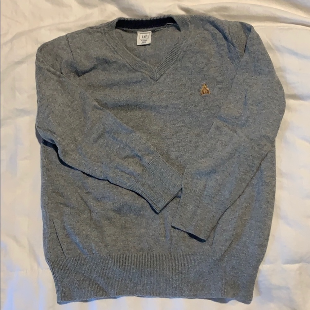 Baby Gap 4Y gray v-neck sweater